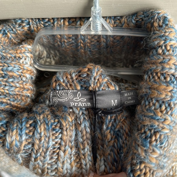 Prana Autumn Rein Sweater - Picture 11 of 13